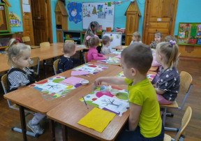 Покормите птиц Покормите птиц.